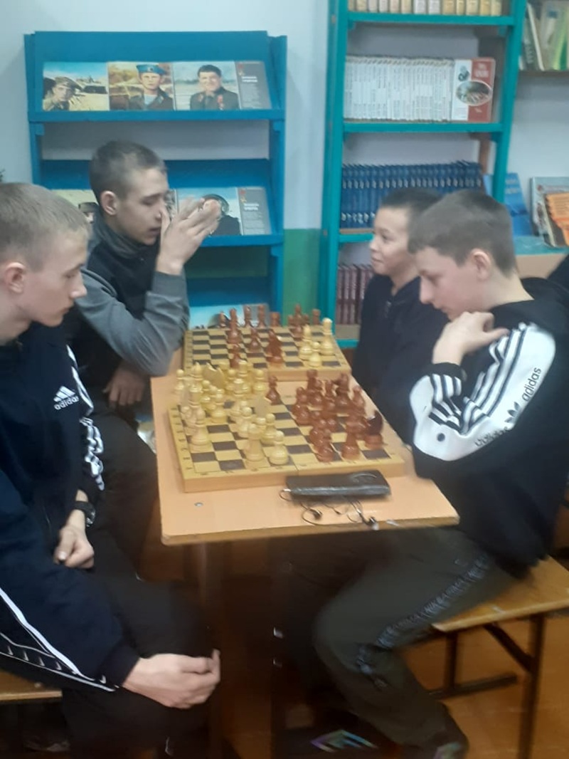 Шахматы в школе.